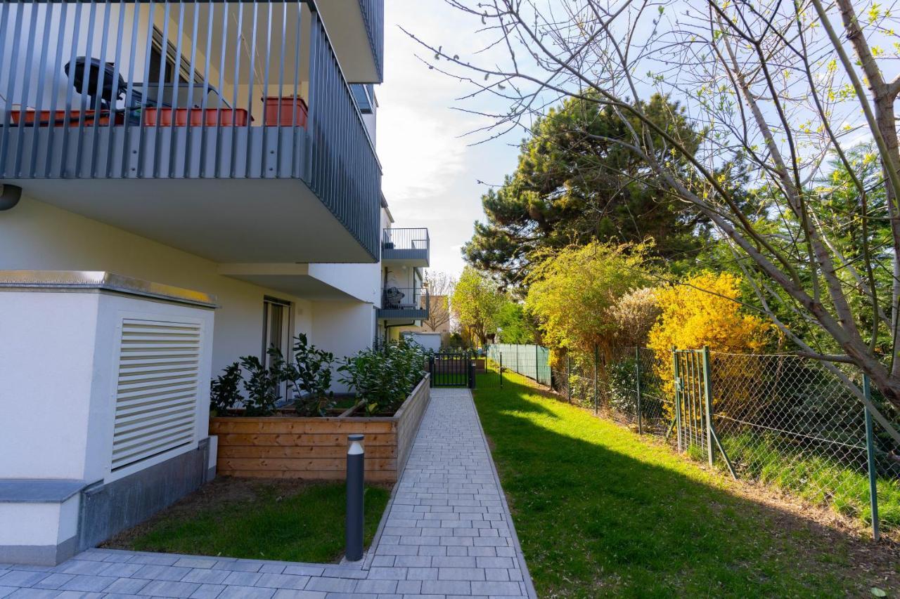 Luxurious Apartment With Big Balcony Near City Center Vienna Exterior photo